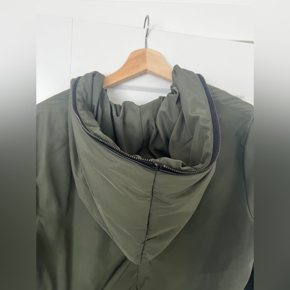 Women's Steve Madden quilted jacket - Picture 7 of 7